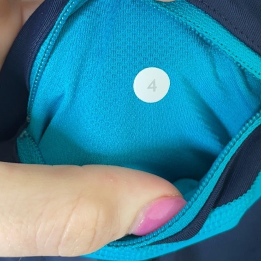 Lululemon Navy Inspire Crop II 22" - Picture 12 of 15